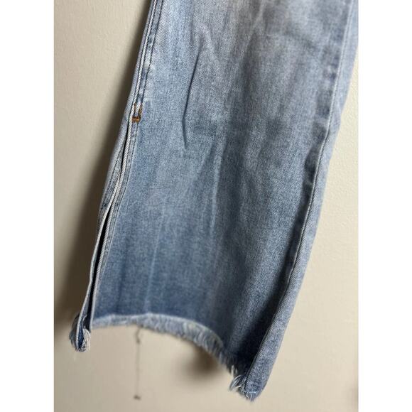 KanCan Signature High Rise Flare Stretch Jeans Light Wash Raw Hem Size 28 Womens - Picture 7 of 9